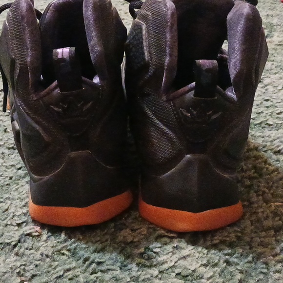 men's lebron james black lion 13. like new - Picture 9 of 10